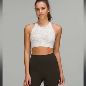 NWOT free to be high neck sports bra sz 4 cheetah camo antique white